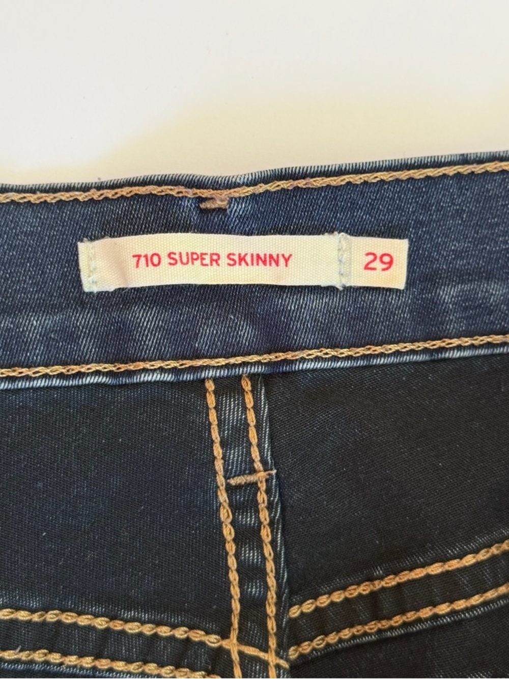 Woman’s Levi’s Denim Jeans 710 Super Skinny
Size 29 - Picture 6 of 10